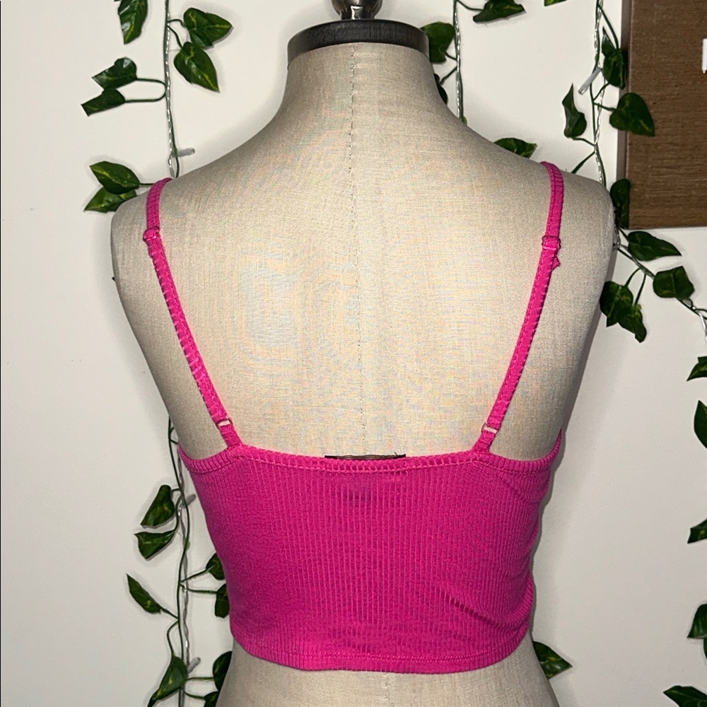 Almost Famous Pink Open Front Cropped Tanktop - Picture 2 of 4